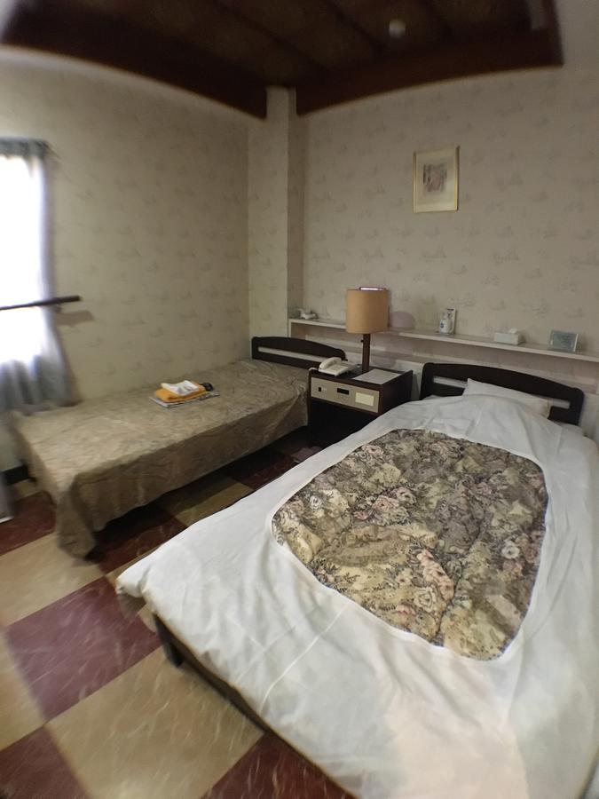 Business Hotel Central Хитоёси Экстерьер фото